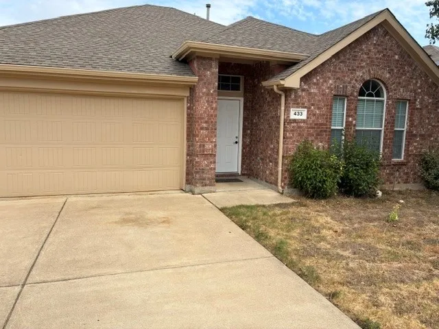 433 Angler Drive Crowley, TX 76036