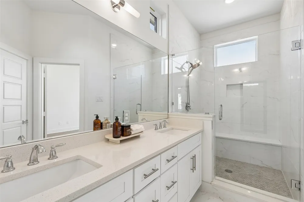 7345 Bree Court Dallas, TX 75235