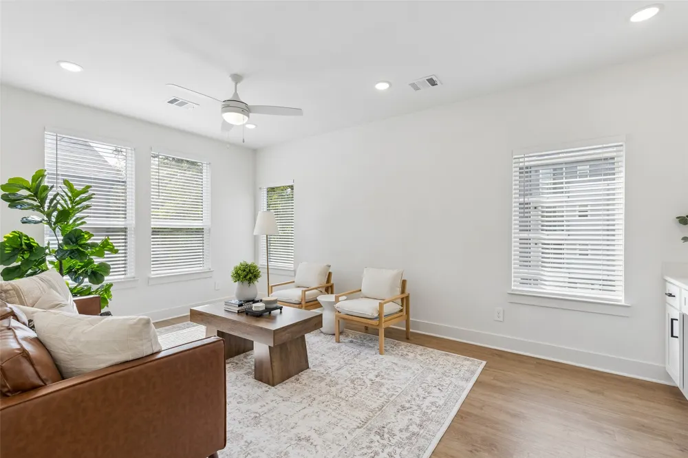 7345 Bree Court Dallas, TX 75235