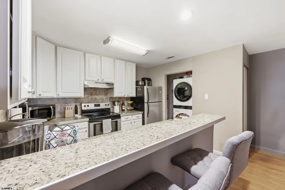 96 Pheasant Meadow Dr Smithville, NJ 08205