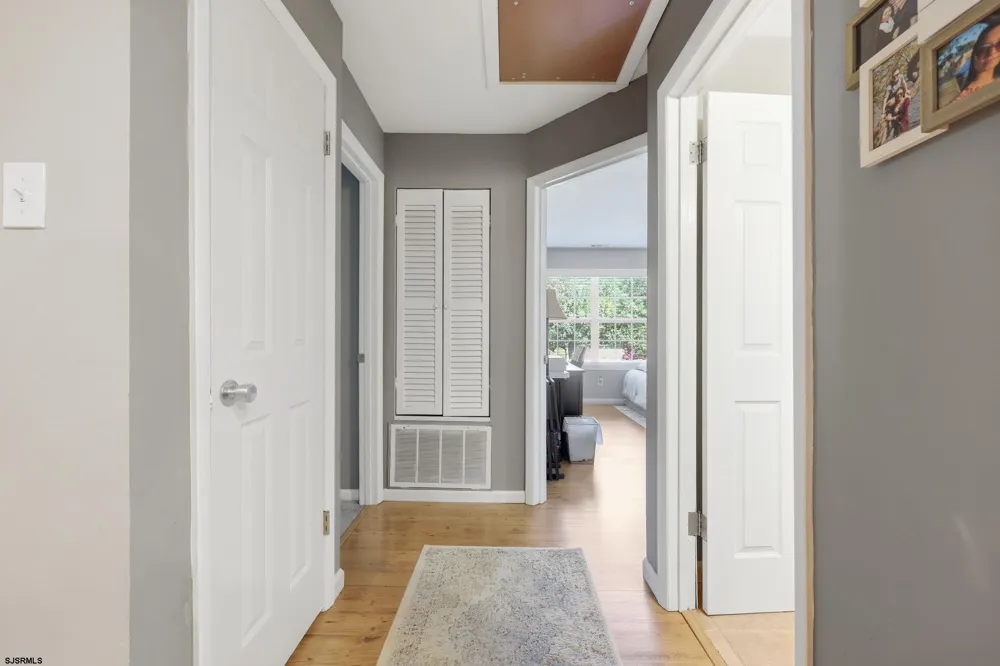 96 Pheasant Meadow Dr Smithville, NJ 08205