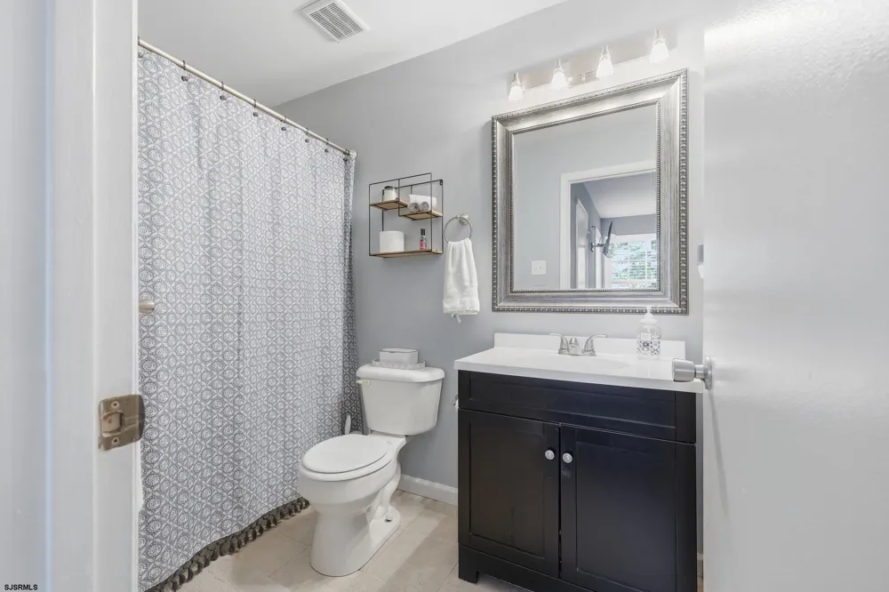 96 Pheasant Meadow Dr Smithville, NJ 08205