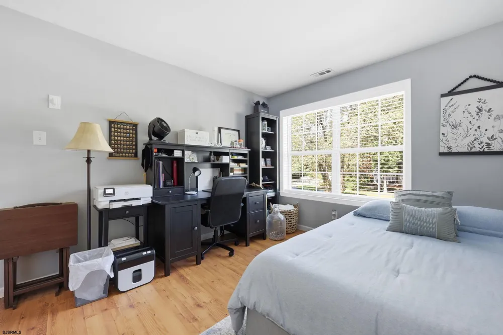96 Pheasant Meadow Dr Smithville, NJ 08205