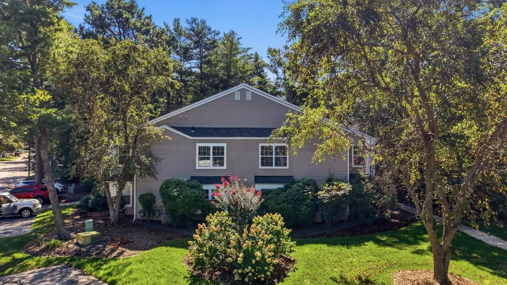 96 Pheasant Meadow Dr Smithville, NJ 08205