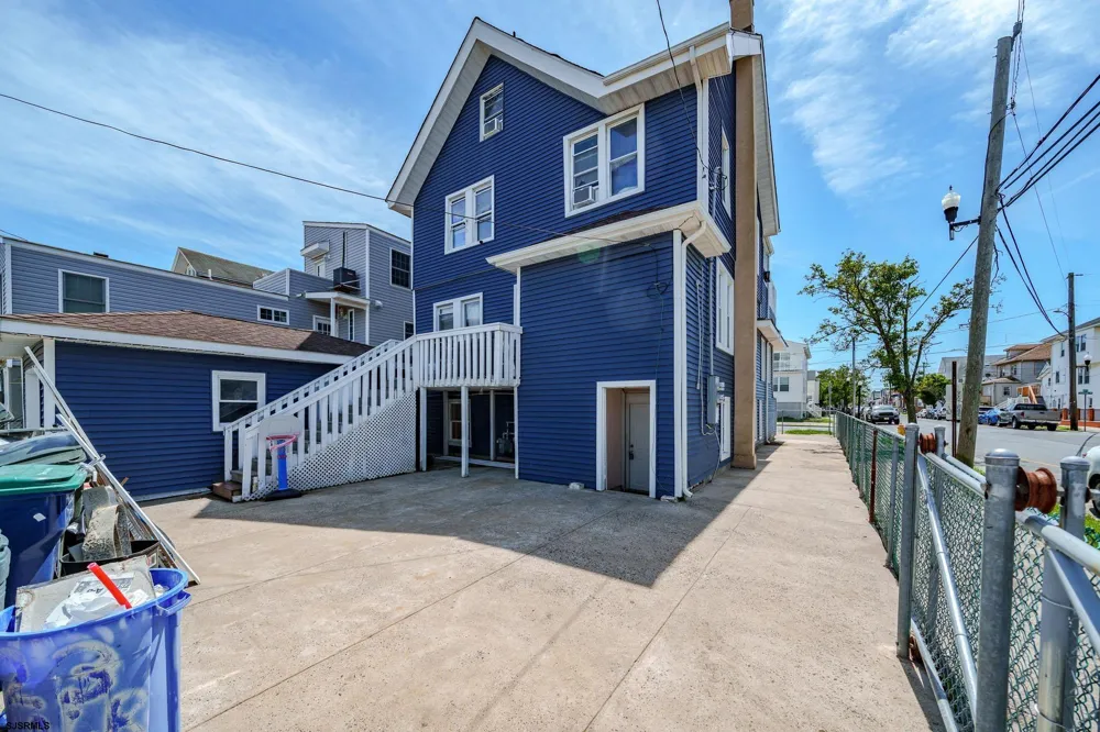 65 N Laclede Pl Atlantic City, NJ 08401