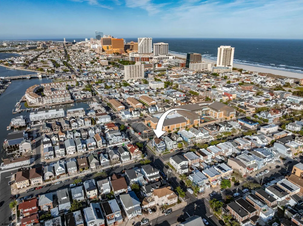 65 N Laclede Pl Atlantic City, NJ 08401