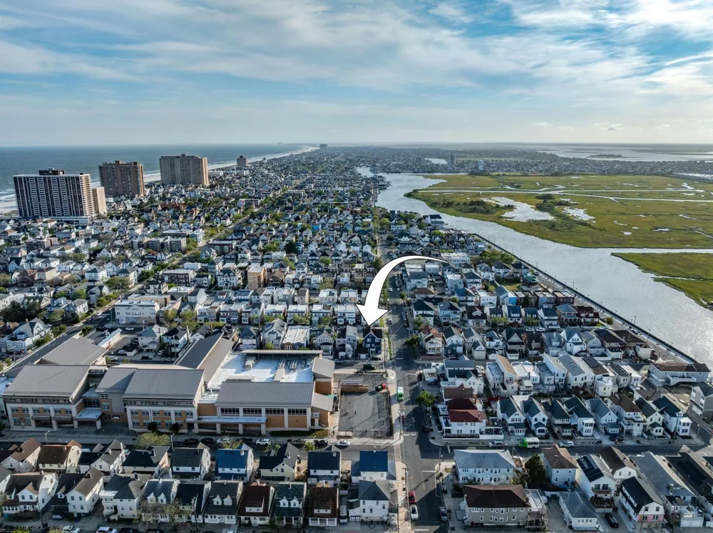 65 N Laclede Pl Atlantic City, NJ 08401