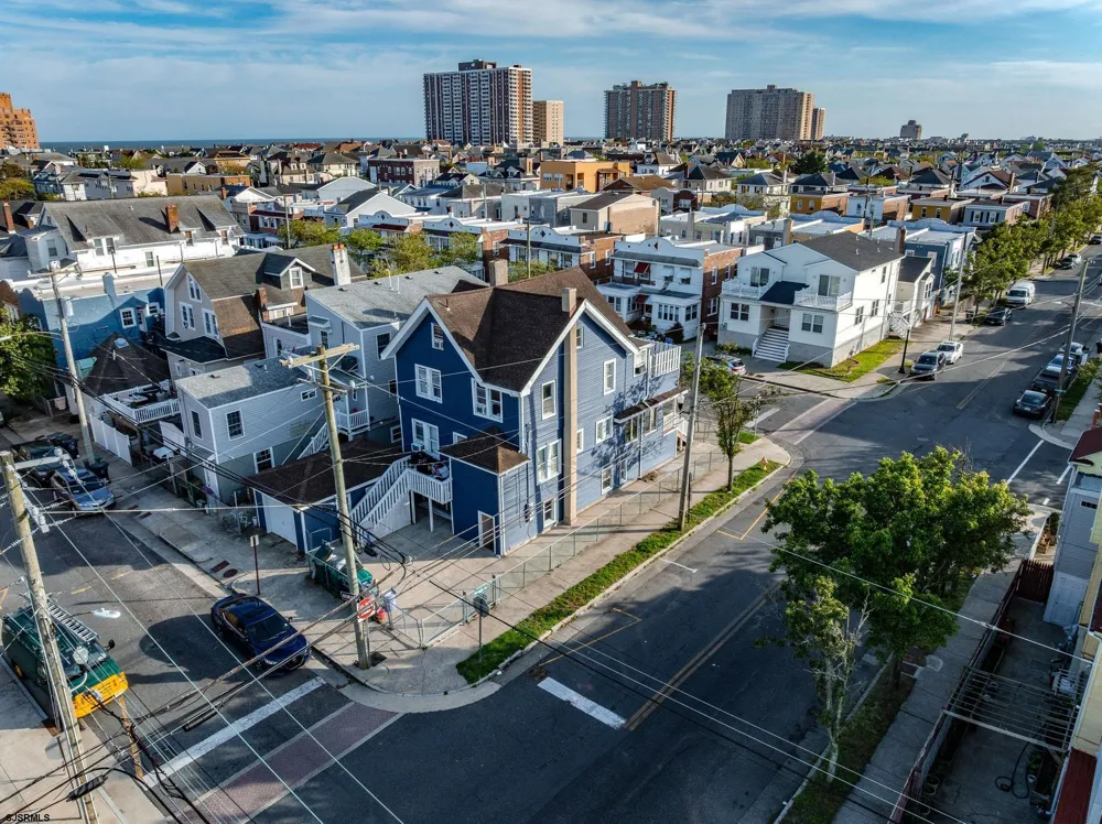 65 N Laclede Pl Atlantic City, NJ 08401