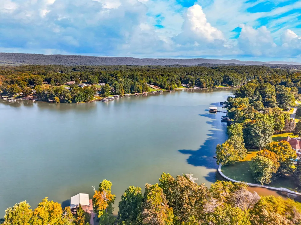 175 Spring Cove Lane Spring City, TN 37381