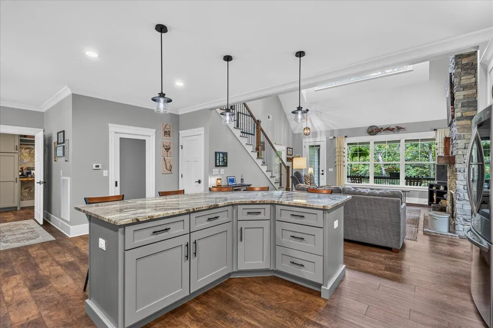 707 Brier Branch Road Graysville, TN 37338