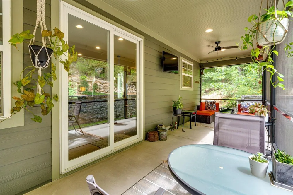 707 Brier Branch Road Graysville, TN 37338