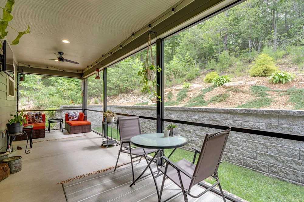 707 Brier Branch Road Graysville, TN 37338