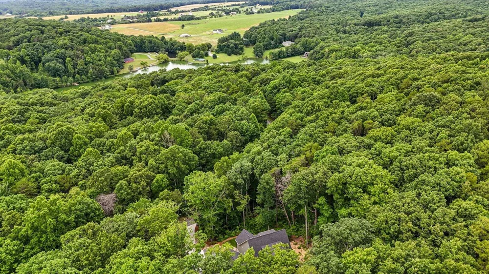 707 Brier Branch Road Graysville, TN 37338