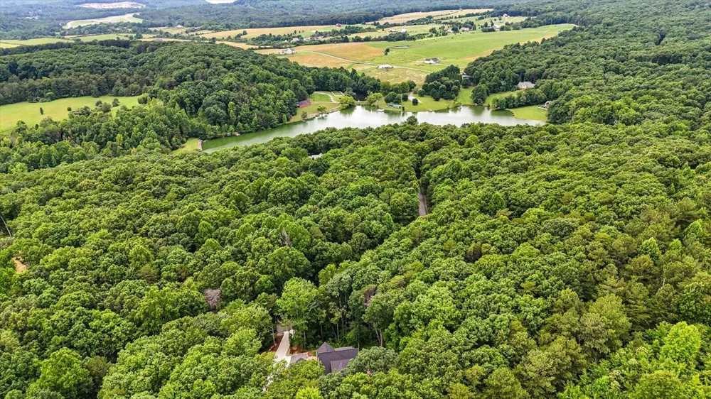 707 Brier Branch Road Graysville, TN 37338