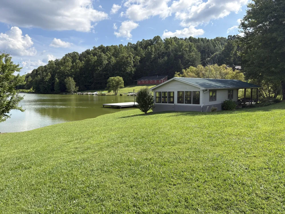 707 Brier Branch Road Graysville, TN 37338