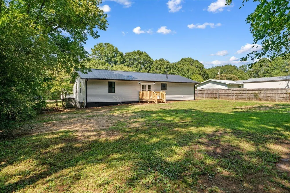 2005 Watergate Lane Tunnel Hill, GA 30755