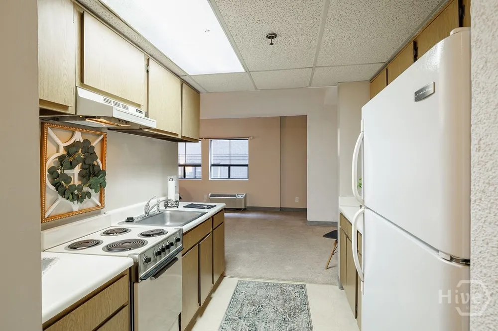 131 E Broad Street #409 Athens, GA 30601