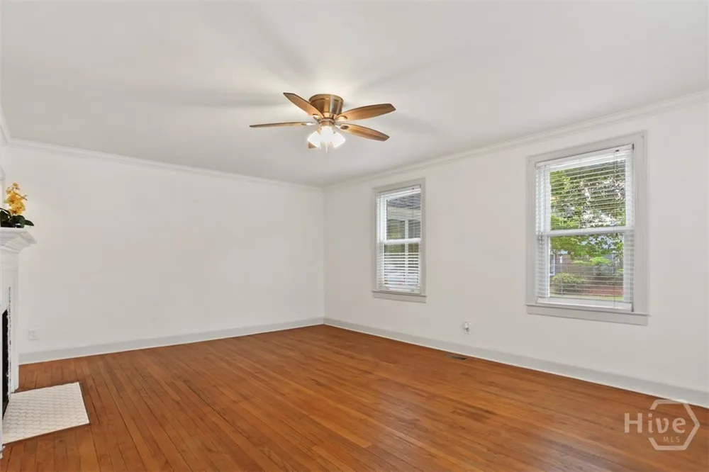 546 Columbus Drive Savannah, GA 31405