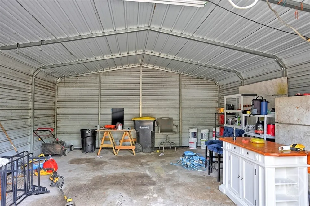 546 Columbus Drive Savannah, GA 31405