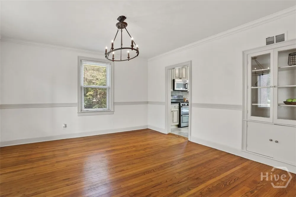 546 Columbus Drive Savannah, GA 31405
