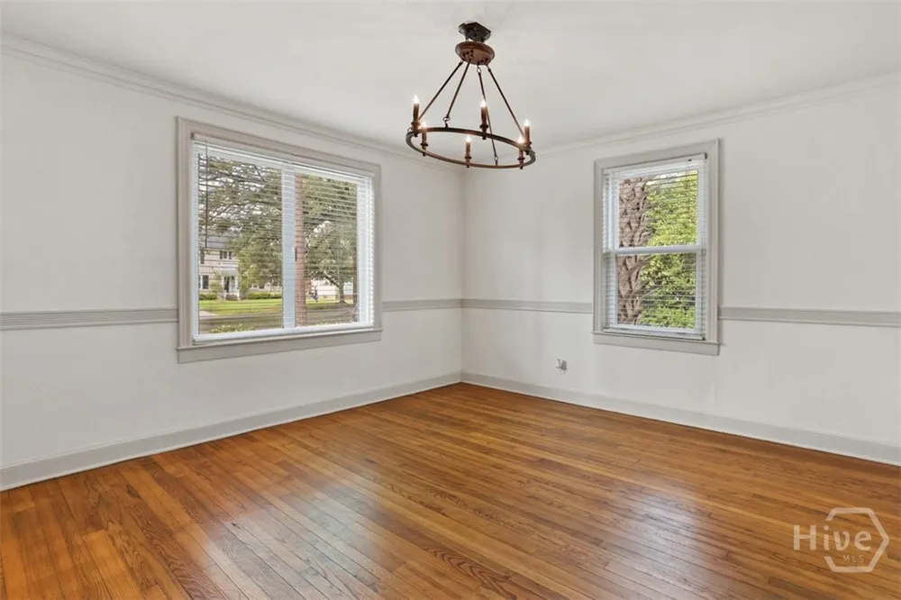 546 Columbus Drive Savannah, GA 31405