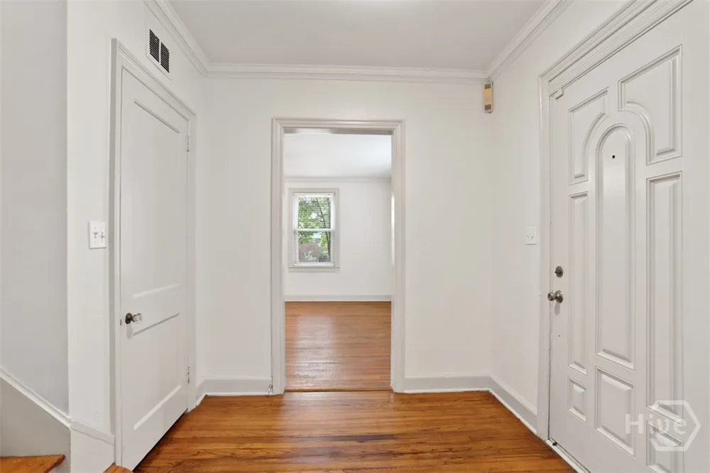 546 Columbus Drive Savannah, GA 31405