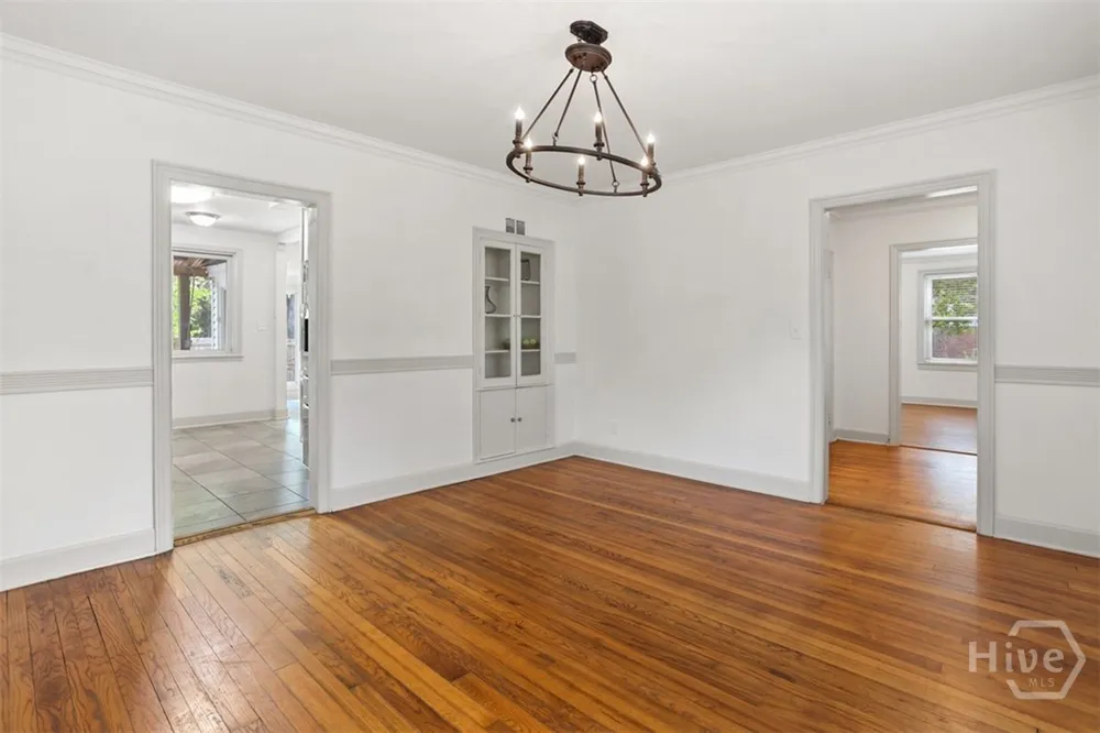 546 Columbus Drive Savannah, GA 31405