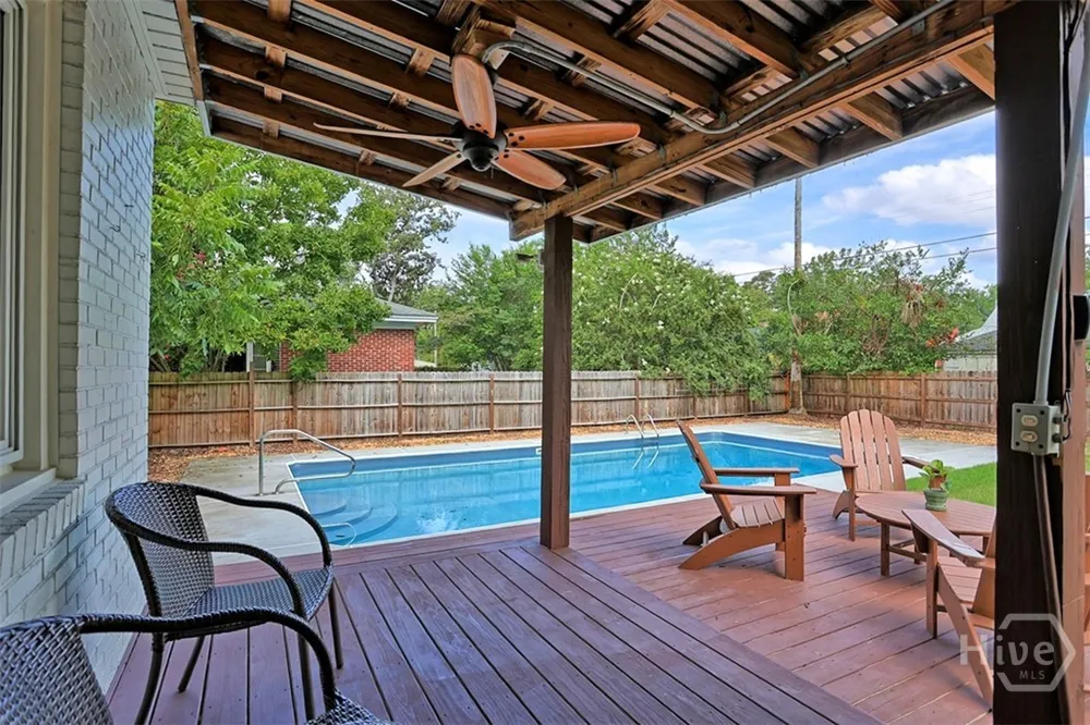 546 Columbus Drive Savannah, GA 31405