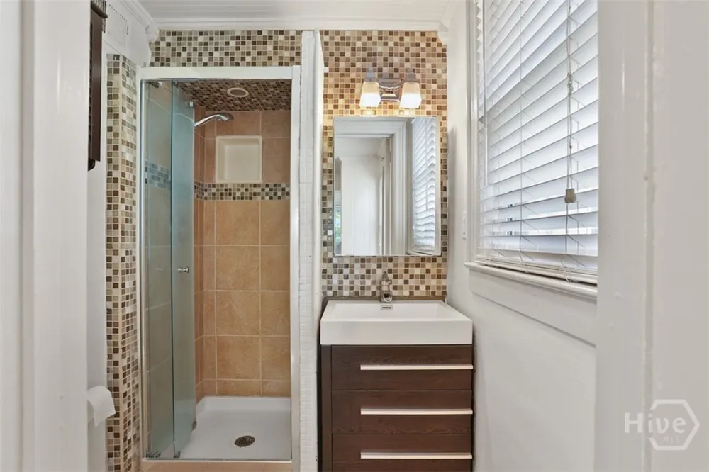 546 Columbus Drive Savannah, GA 31405