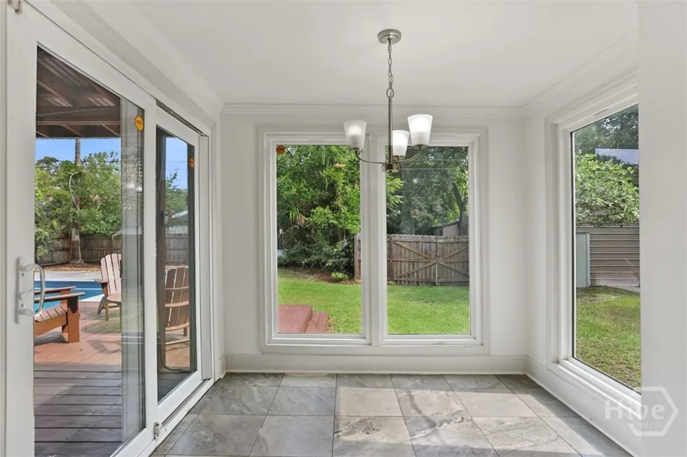 546 Columbus Drive Savannah, GA 31405
