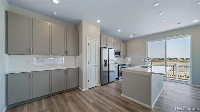 628 Wagon Wheel Way Bennett, CO 80102