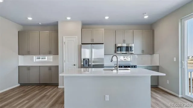 628 Wagon Wheel Way Bennett, CO 80102