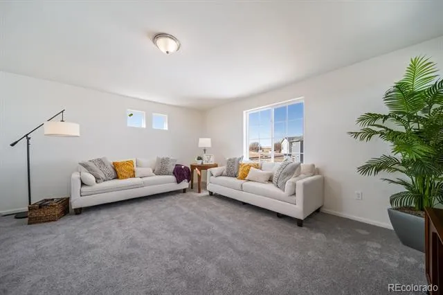 624 Wagon Wheel Way Bennett, CO 80102