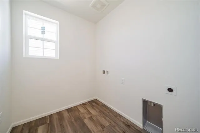 624 Wagon Wheel Way Bennett, CO 80102