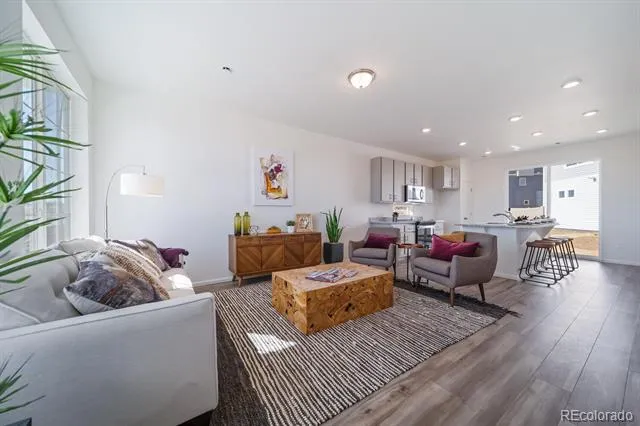 624 Wagon Wheel Way Bennett, CO 80102