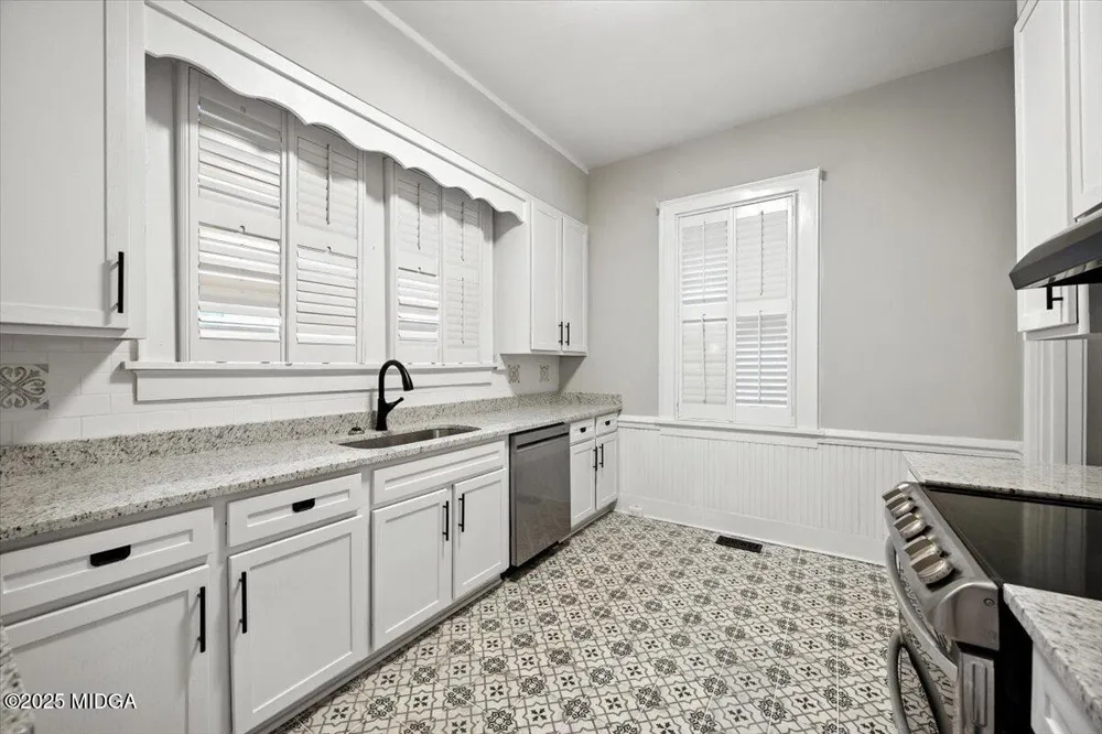 171 Pio Nono Avenue Macon, GA 31204