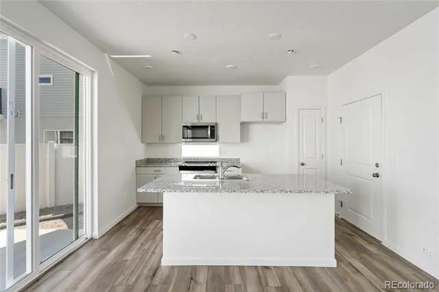 626 Wagon Wheel Way Bennett, CO 80102