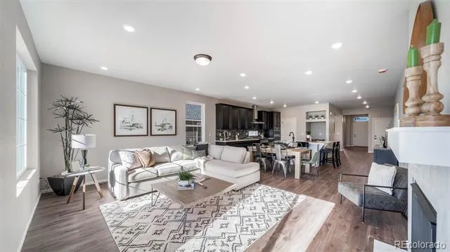 4818 Sicily Court Aurora, CO 80019