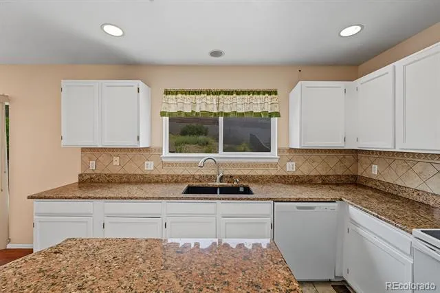 3545 W Hamilton Place Denver, CO 80236