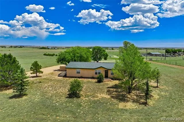 22120 Mcdaniels Road Calhan, CO 80808