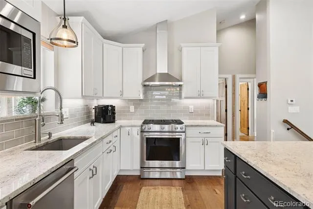 30319 Lone Spruce Road Evergreen, CO 80439