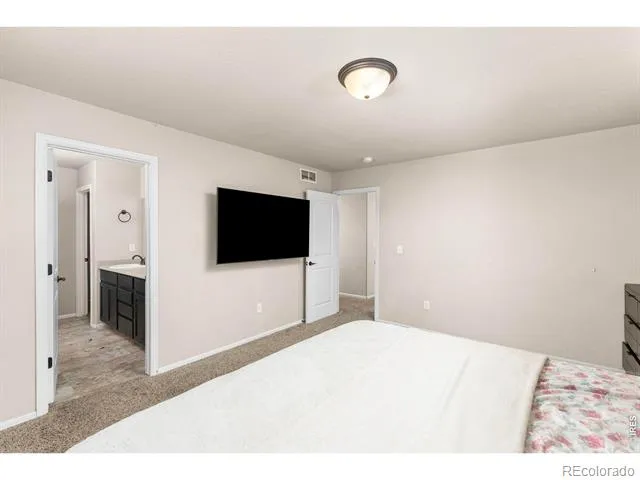 805 Mt Sneffels Avenue Severance, CO 80550