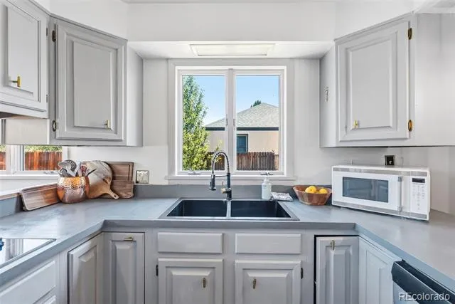 1148 F STREET Salida, CO 81201