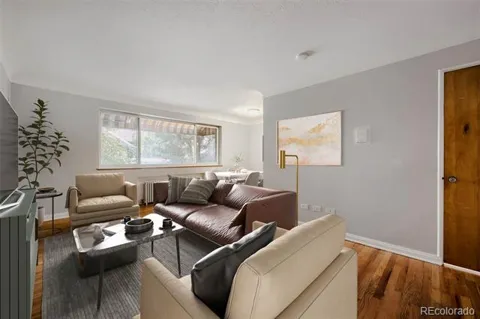 733 E 2nd Avenue #103