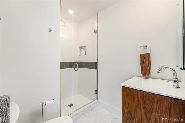 925 Lincoln Street #6F Denver, CO 80203