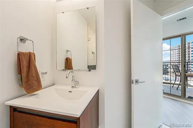 925 Lincoln Street #6F Denver, CO 80203
