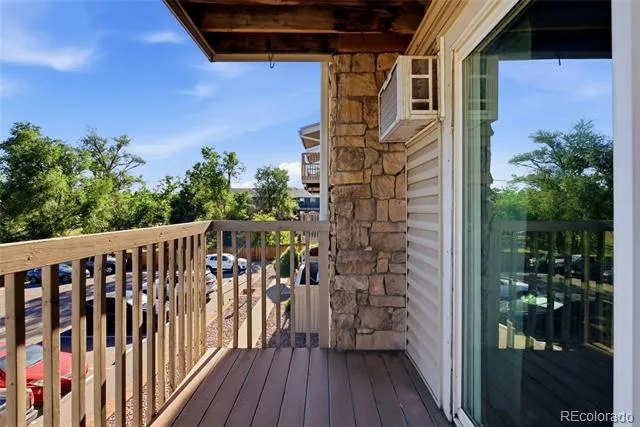 381 S Ames Street #E203 Lakewood, CO 80226