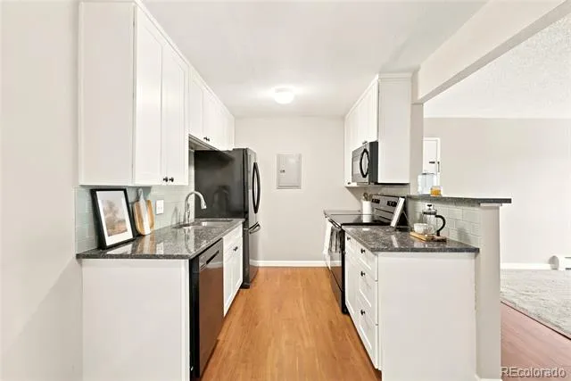 381 S Ames Street #E203 Lakewood, CO 80226