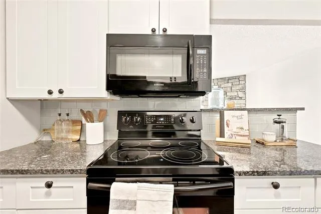 381 S Ames Street #E203 Lakewood, CO 80226