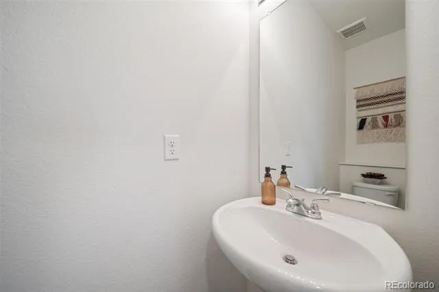 3924 Rome Street Aurora, CO 80019